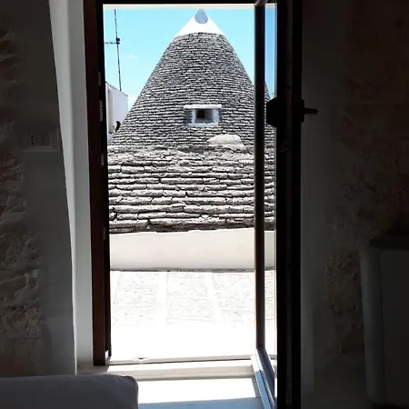 Il Trullo Del Guelfo 阿尔贝罗贝洛